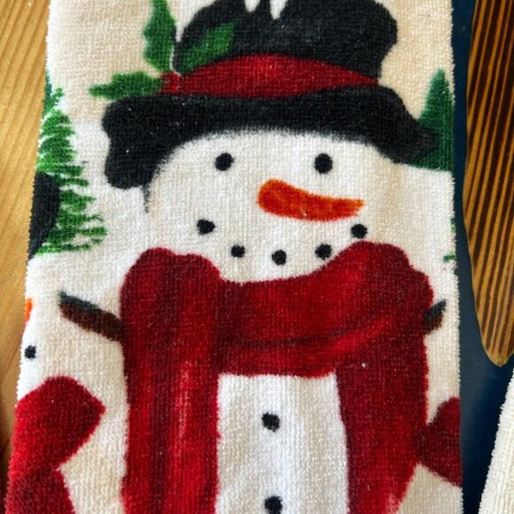 Holiday Kitchen Towels - Lot of 5 - Picture 5 of 6